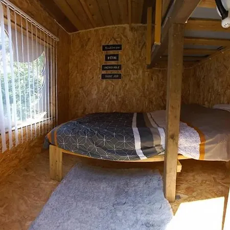 Perche A La Ferme Aventure Du Perthus 豪华帐篷 勒佩尔蒂